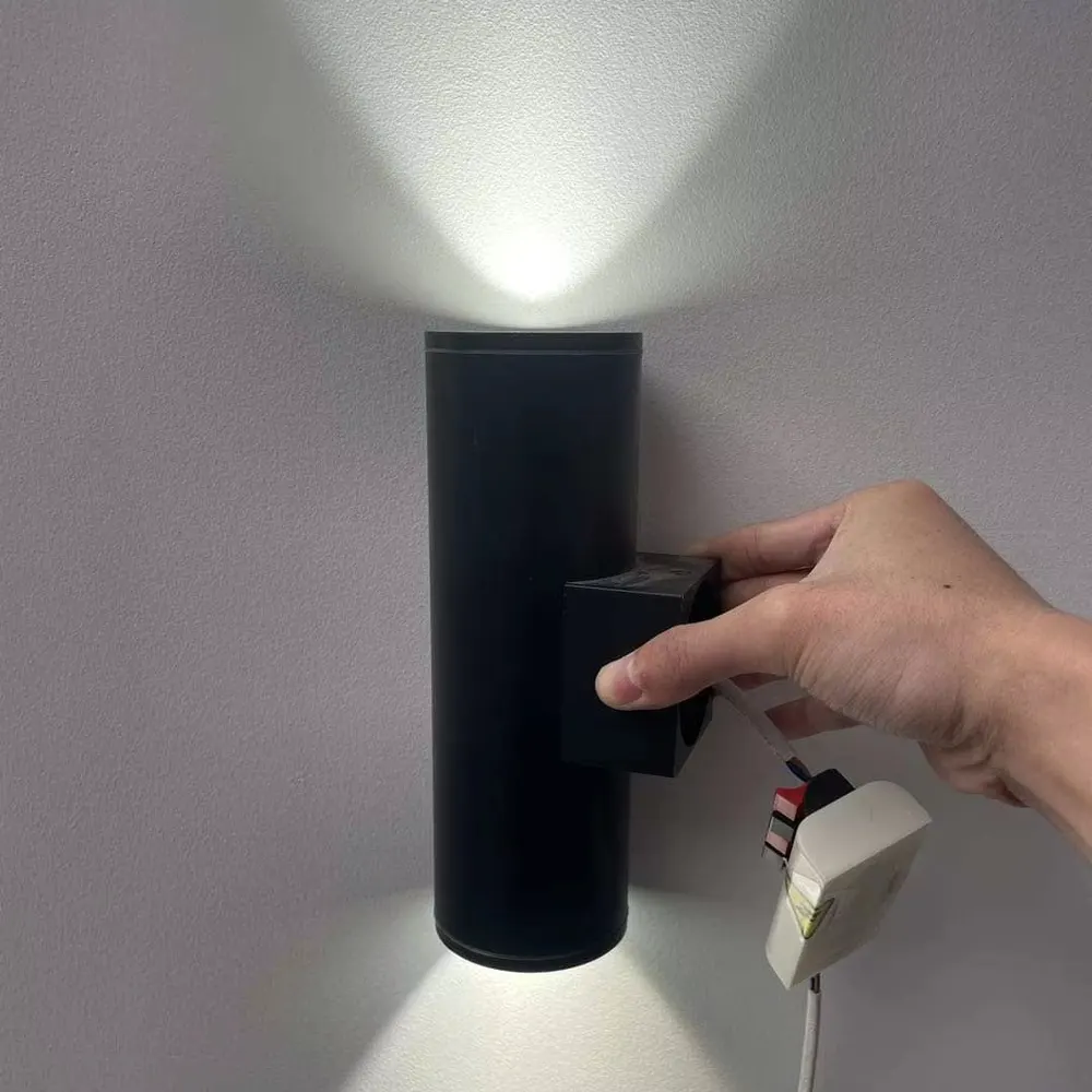 Aluminum LED Wall Light 5-20W product sample