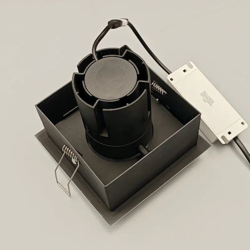 Adjustable Recessed Square COB LED Downlight 7-30W