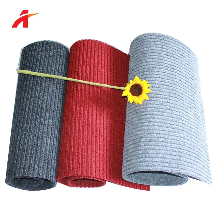 Red Polyester Carpet Roll With Latex Backing
