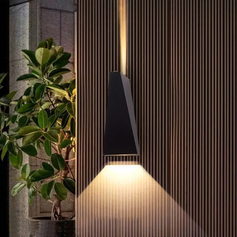 Aluminum LED Wall Light For Indoor Lighting