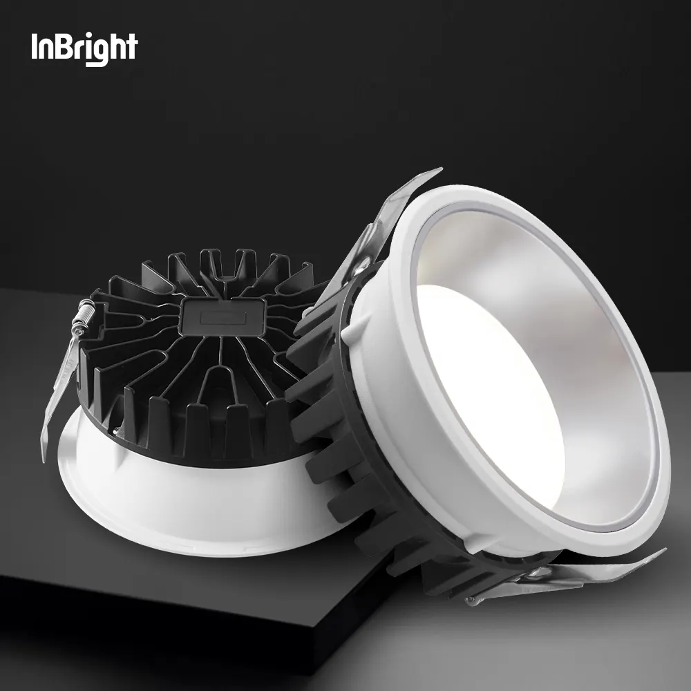 Recessed Aluminum LED Downlight 15-42W IP20/IP54 product sample