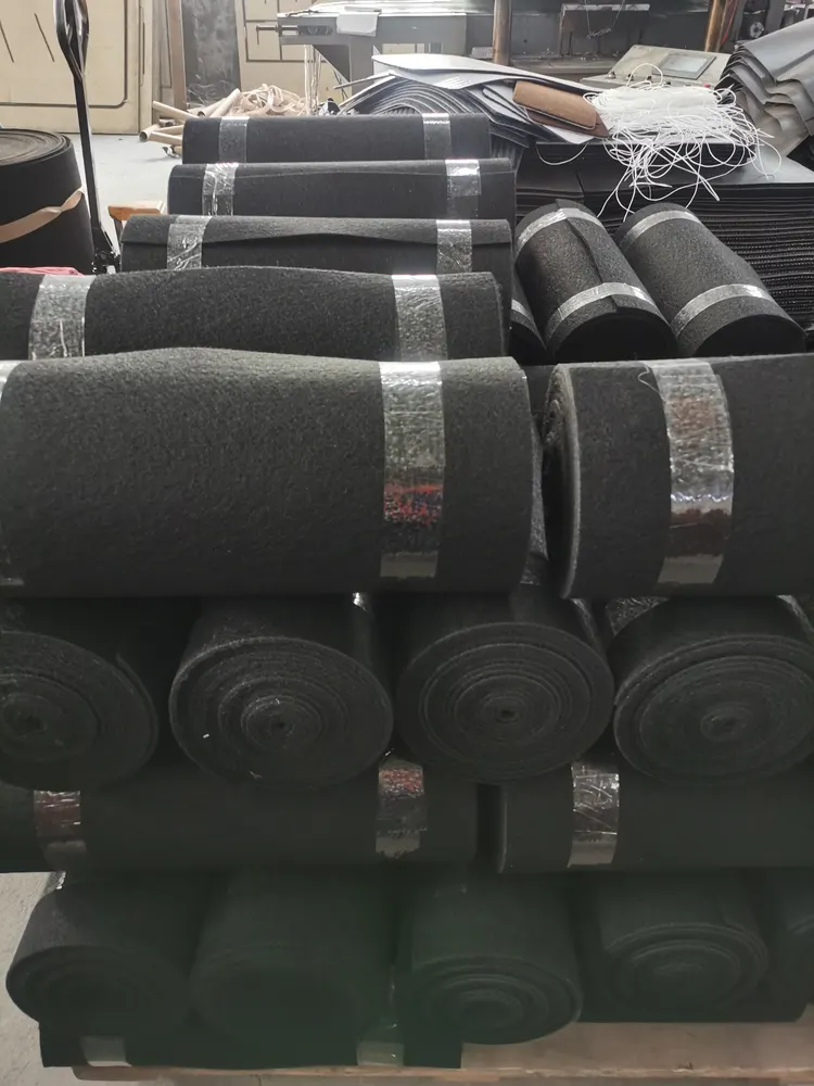 Polyester Carpet Roll 6-8mm Thick With Latex Backing