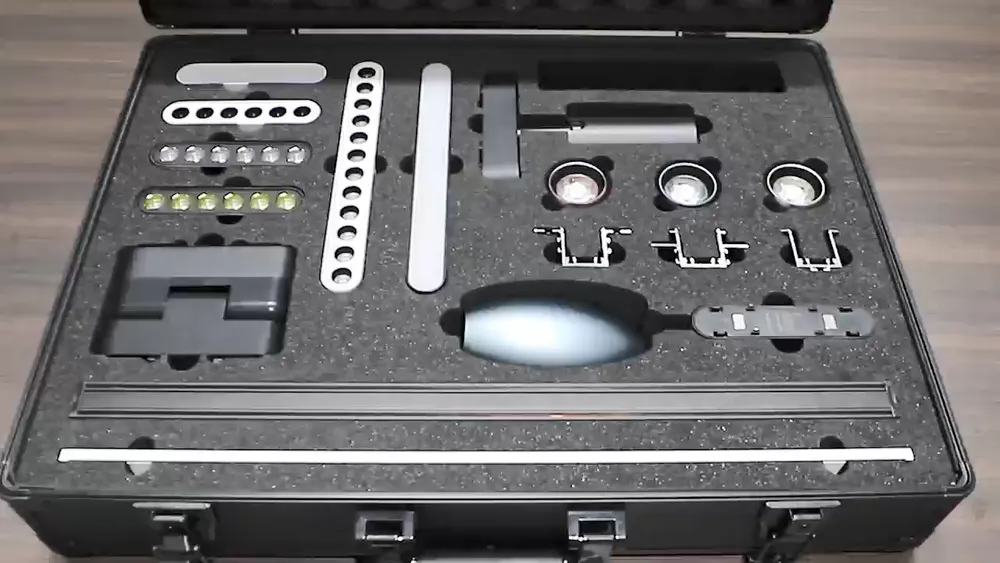 Magnetic Track Light Display Box