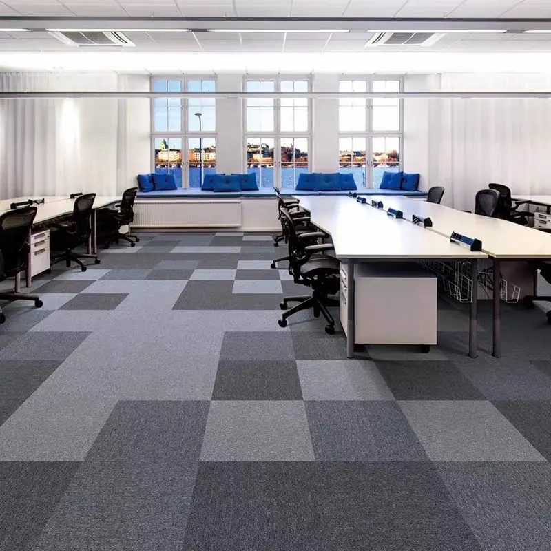 Tufted Polypropylene/Nylon Carpet Tile 50x50cm
