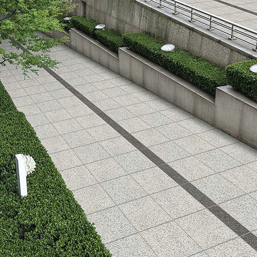 Non-Slip Stone-Look Porcelain Outdoor Tile 600x600x20mm