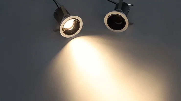 Adjustable Smart Recessed COB LED Downlight 9-40W