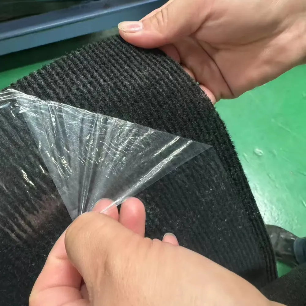 Nonwoven Needle-Punched Ribbed Polyester Carpet Roll 2-6mm Thick