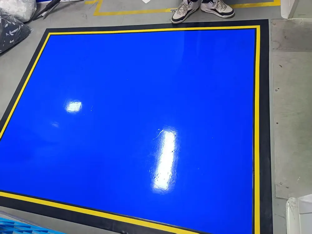 Adhesive Dust-Removal Floor Mat With Rubber Backing