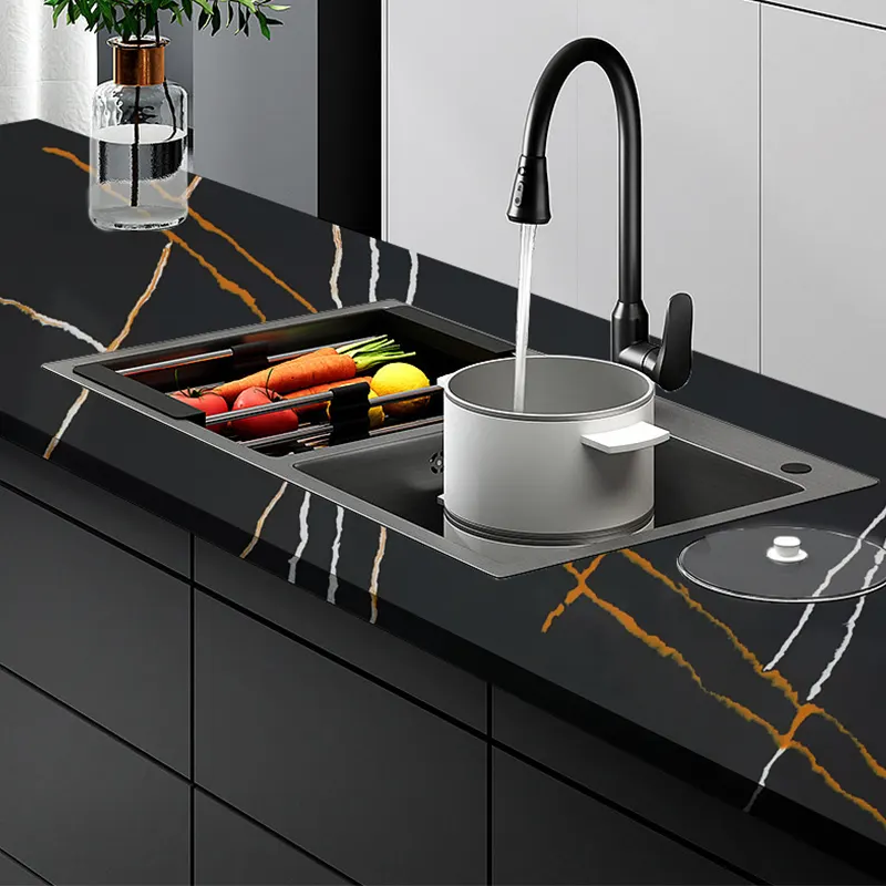 Marble-Look Black Engineered Quartz Slab 3200x1600mm