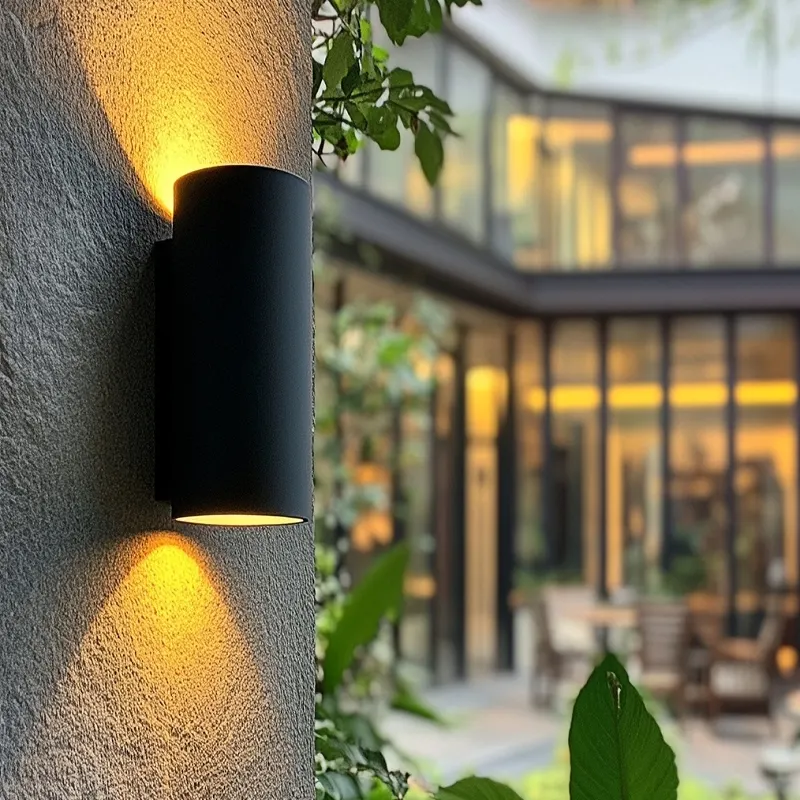 Dimmable Aluminum LED Wall Light Black/White 5-40W product sample