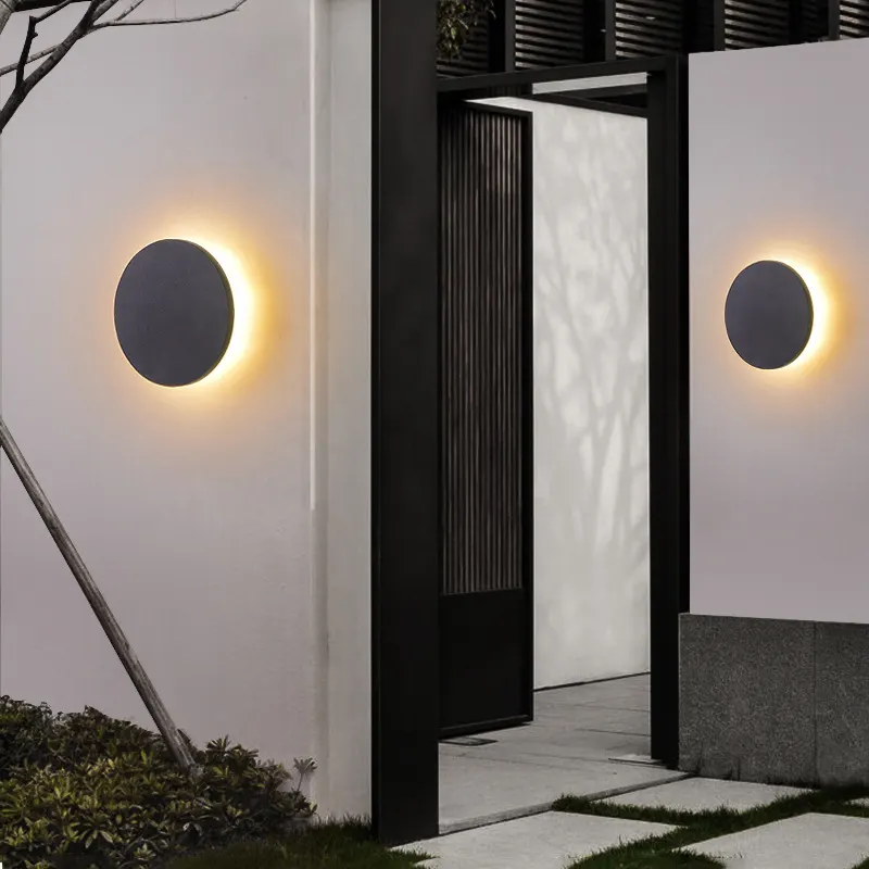 Surface-Mounted Aluminum LED Wall Light IP65