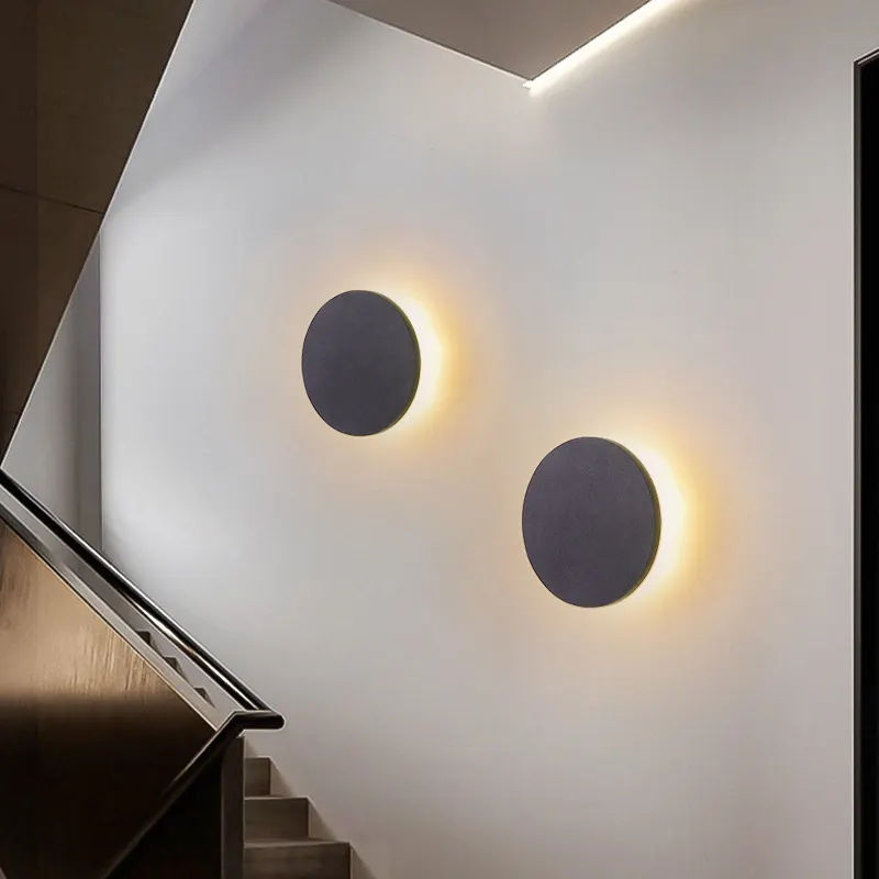 Surface-Mounted Aluminum LED Wall Light IP65