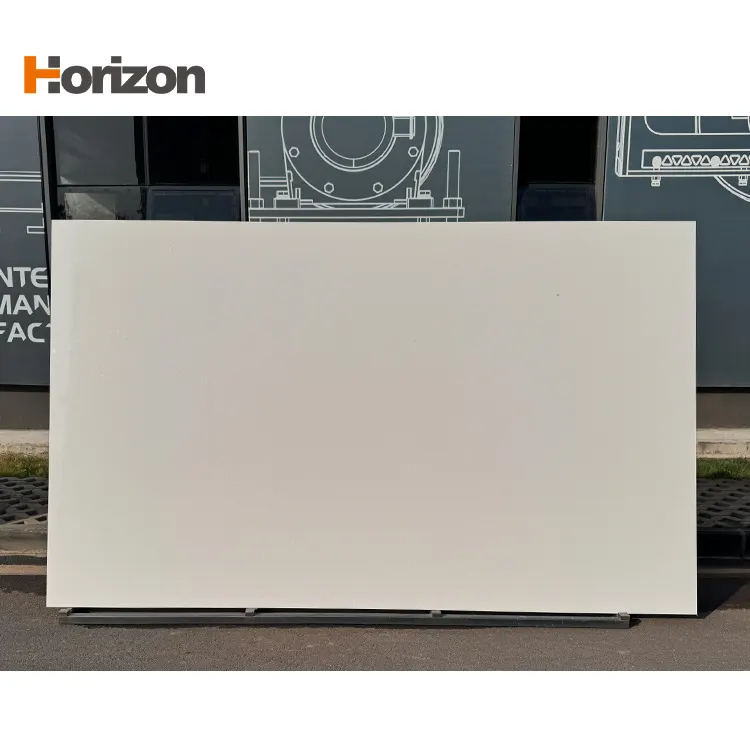 White Engineered Quartz Slab For Countertops