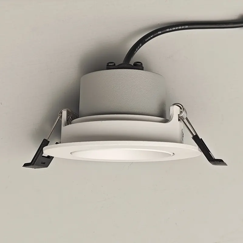 Adjustable Dimmable Recessed Round LED Downlight White 5-18W