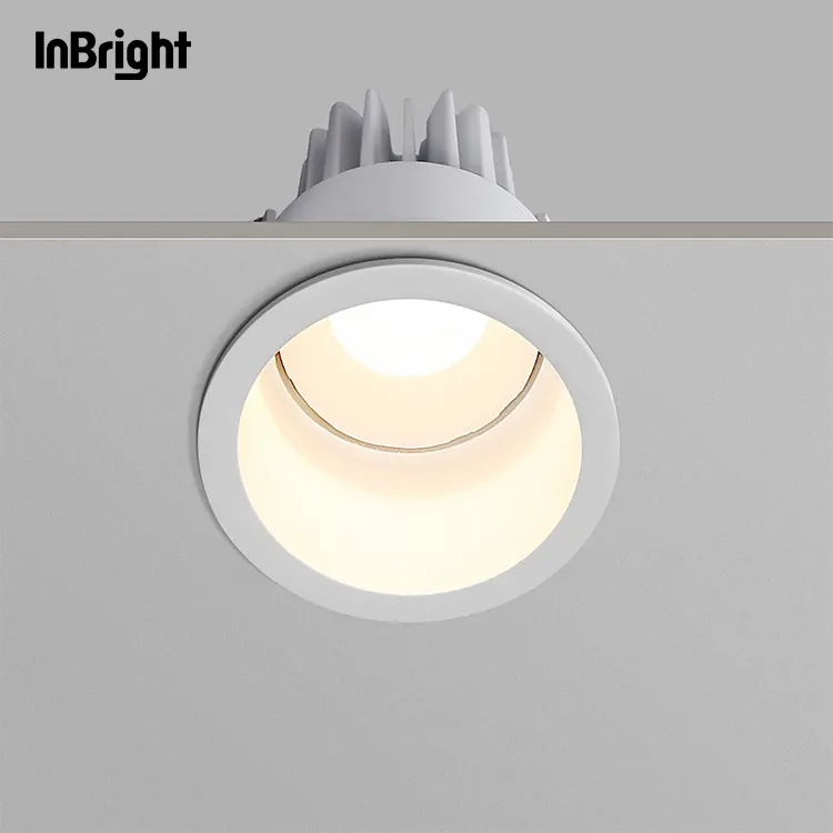 Anti-Glare Adjustable Dimmable Recessed LED Downlight 8W IP65