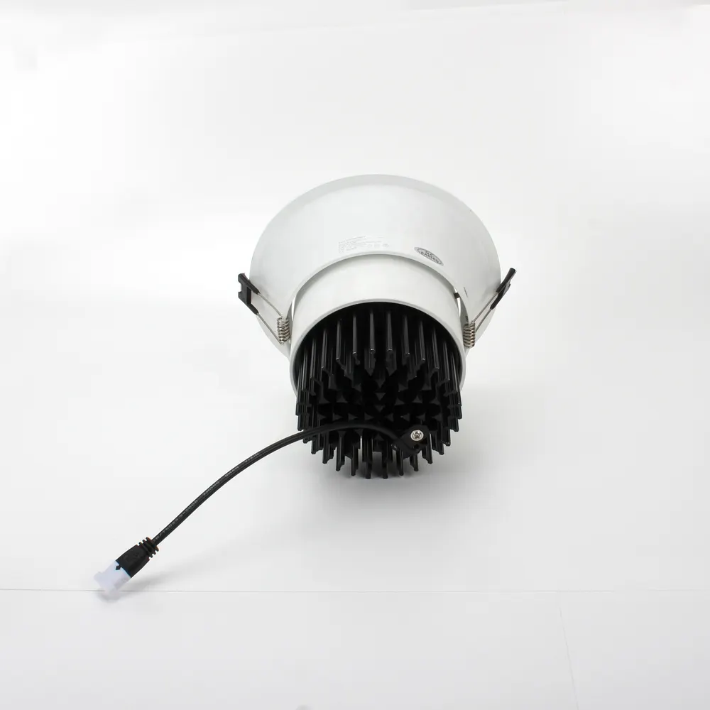 Anti-Glare Adjustable Recessed LED Downlight 6-30W