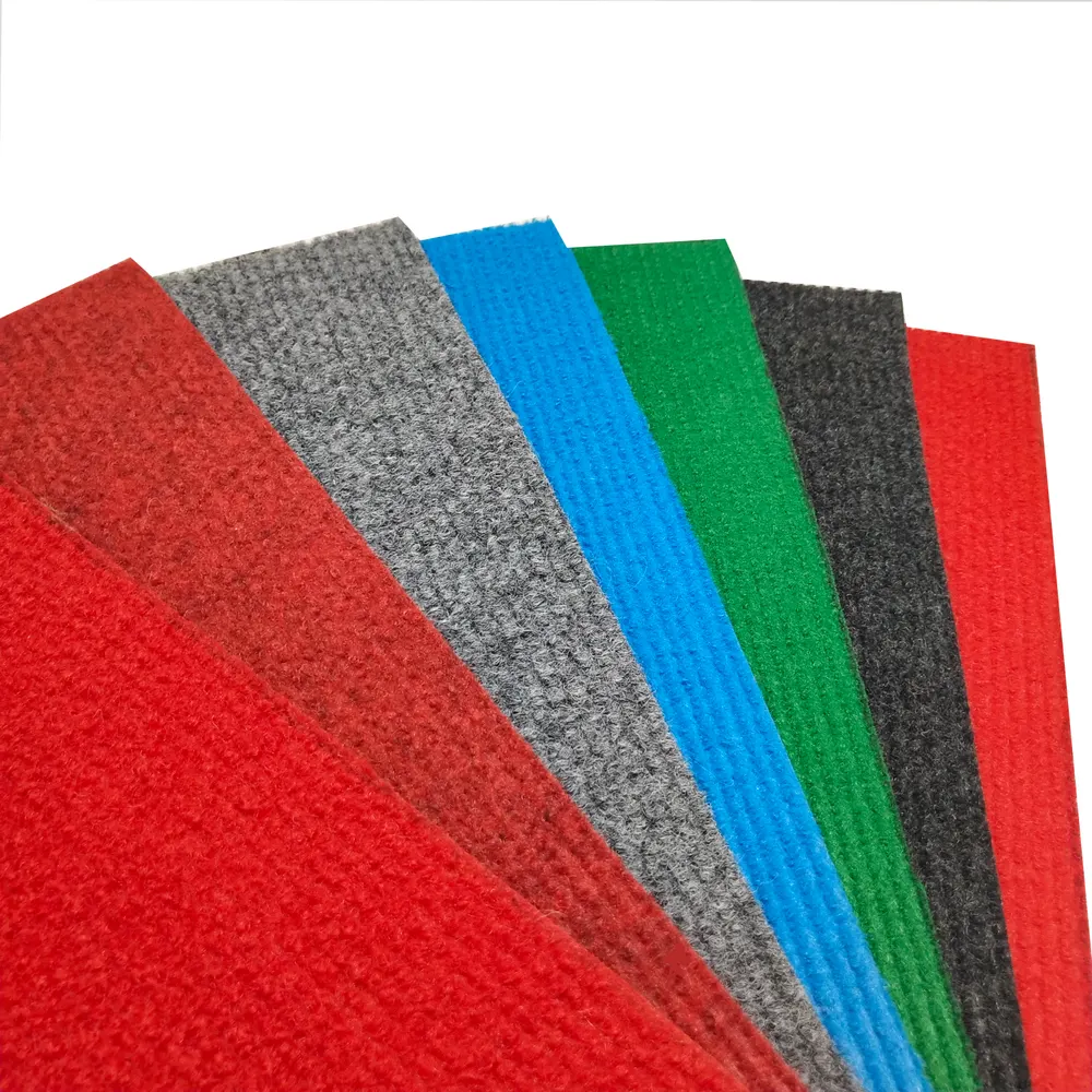 Non-Slip Nonwoven Needle-Punched Ribbed Carpet Roll 2-6mm Thick