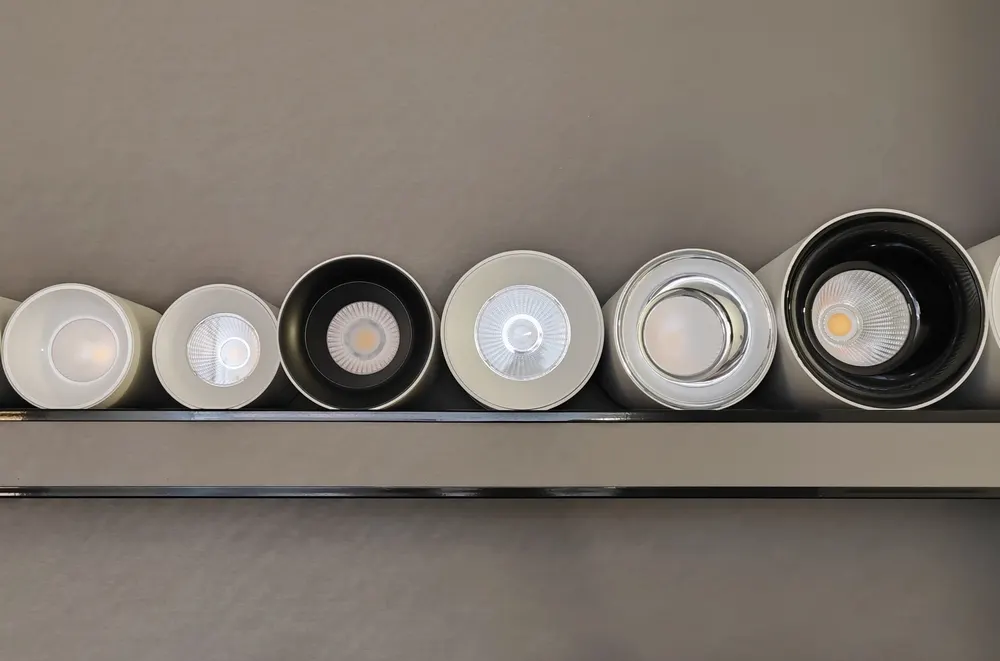 Surface-Mounted Round Aluminum LED Downlight 7-40W