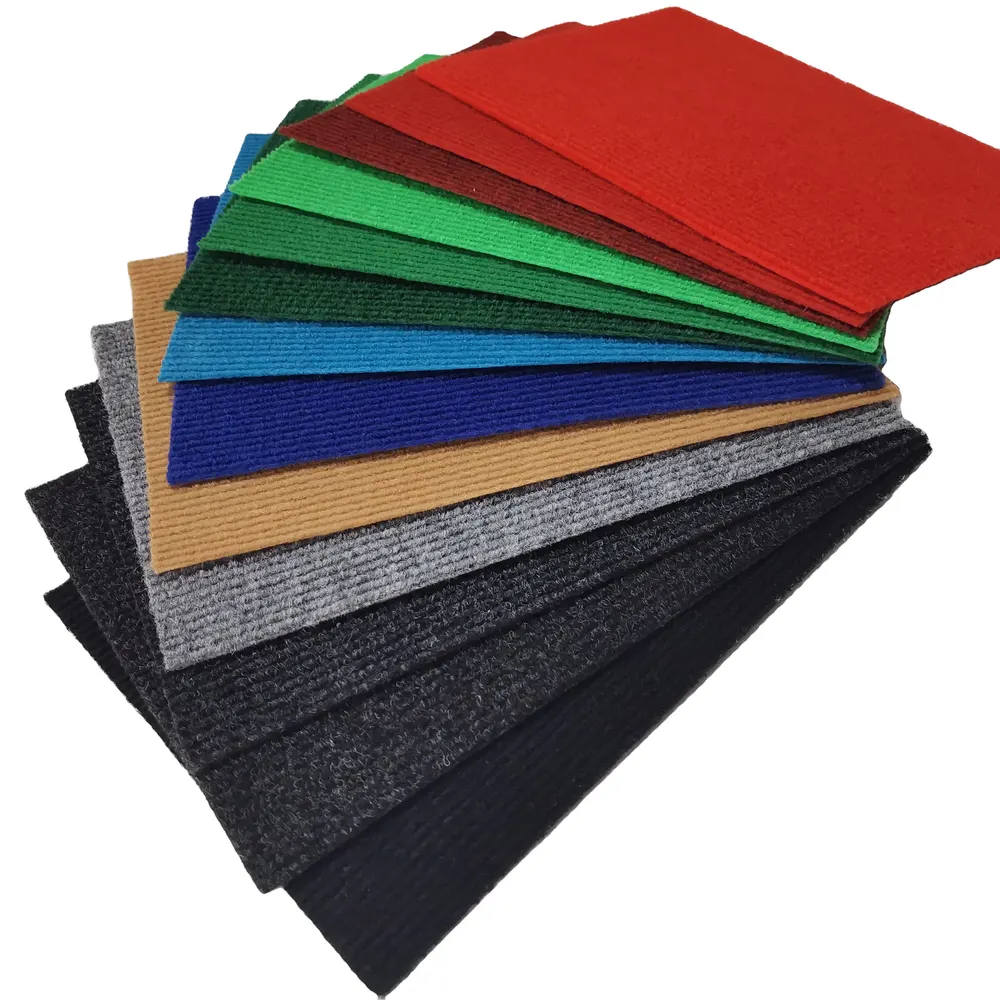 Nonwoven White/Red/Blue Polyester Exhibition And Event Carpet 1-4mm Thick