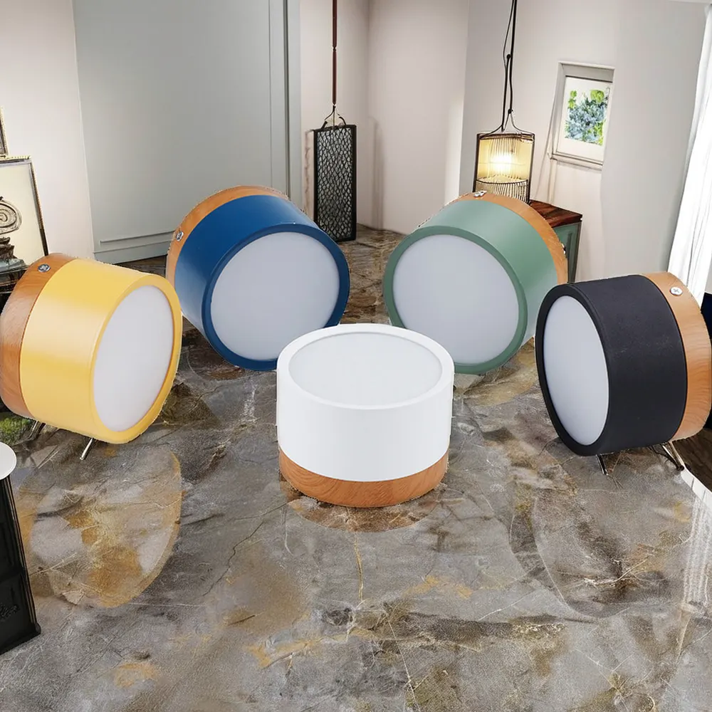 Surface-Mounted Aluminum LED Downlight 5-11W IP44 3000-6000K