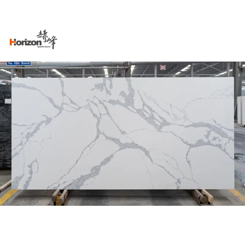 Calacatta Polished Engineered Quartz Slab 3200x1600mm