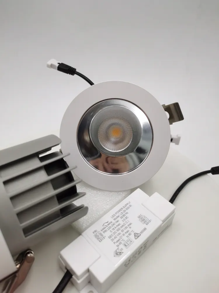 Anti-Glare Dimmable Recessed LED Downlight 9-30W IP54