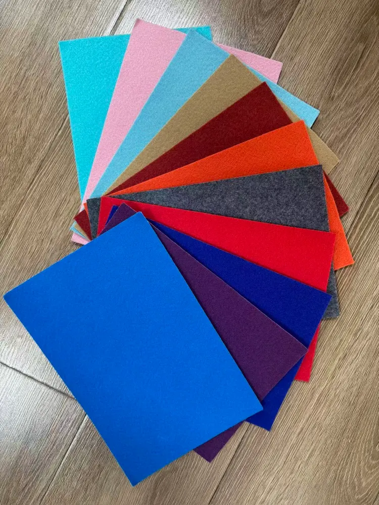 Red Polyester Exhibition And Event Carpet