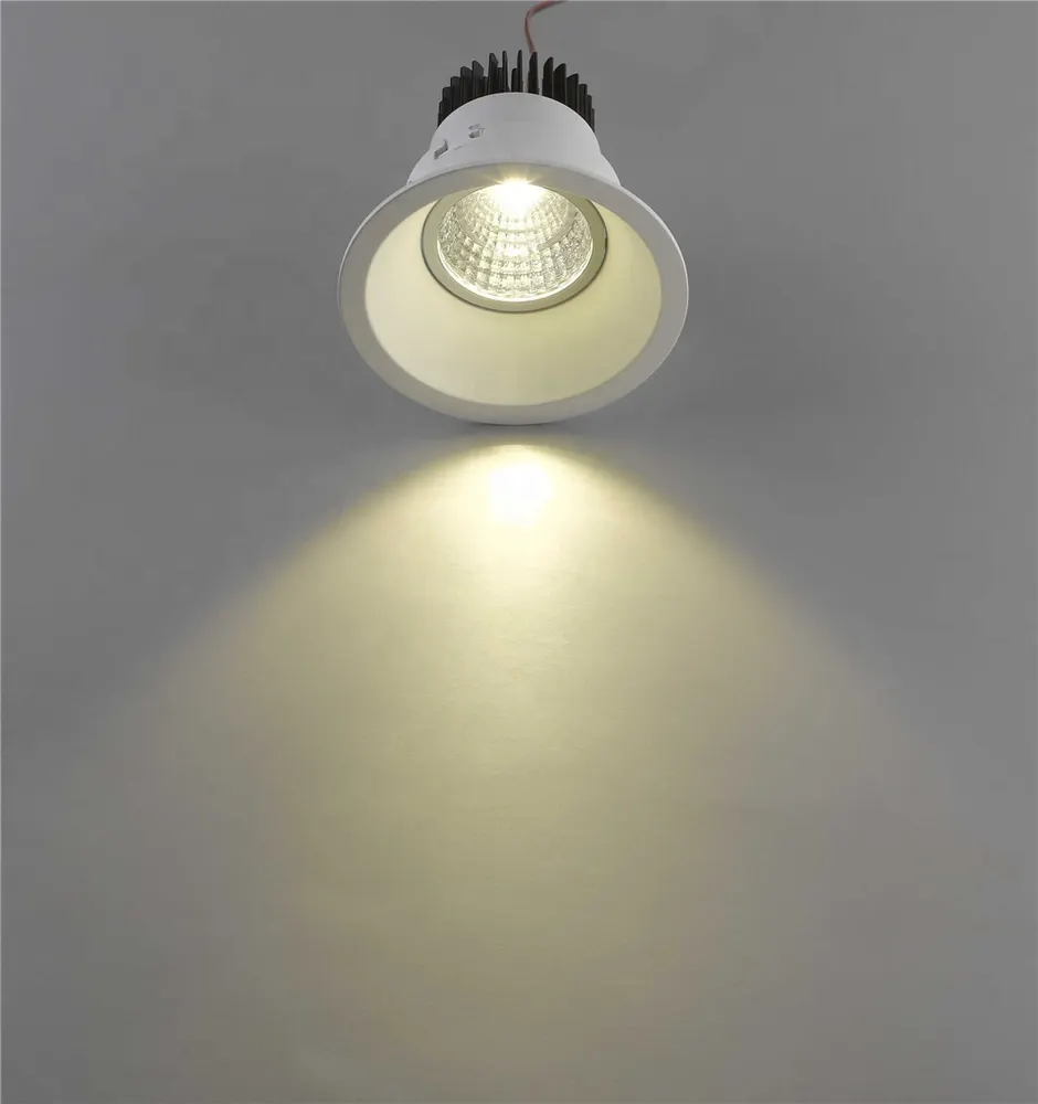 Rotatable Dimmable Recessed/Surface-Mounted COB LED Downlight 12-30W