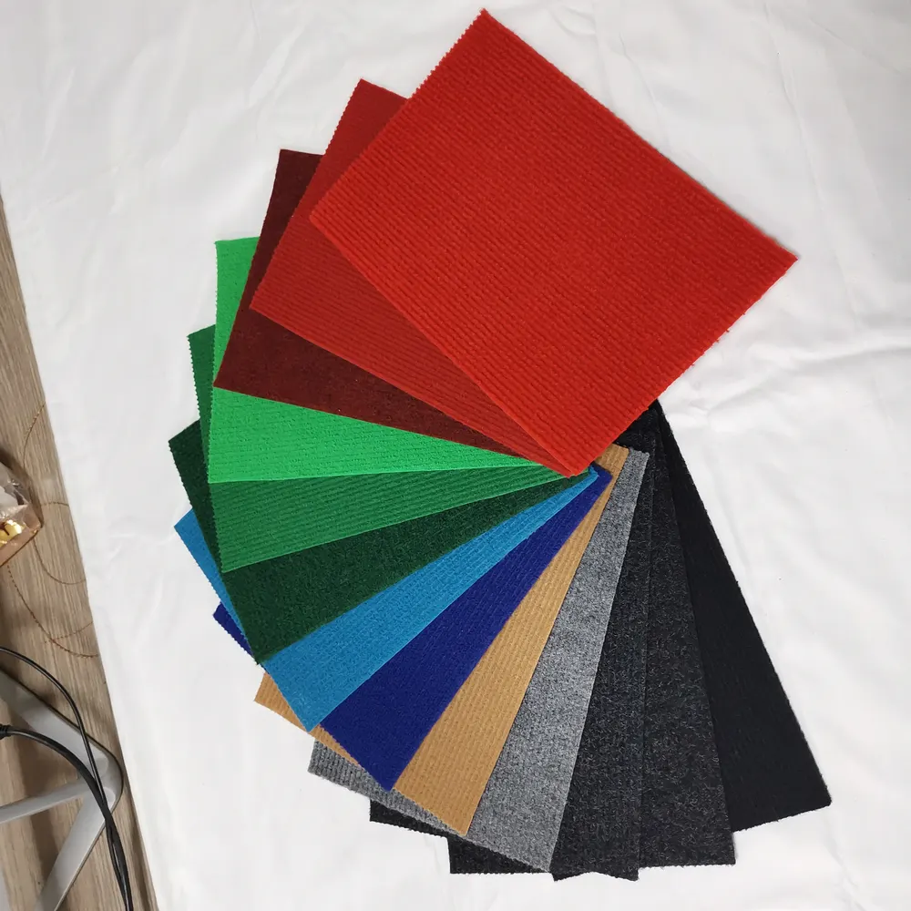 Red Event and Aisle Carpet Roll with Latex Backing