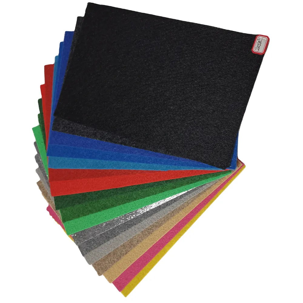 Non-Slip Nonwoven Red Polyester Carpet Roll 1-4mm Thick